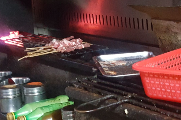 中国饭店协会关于《餐饮业炒菜机器人设备与服务规范》团体标准立项的公告